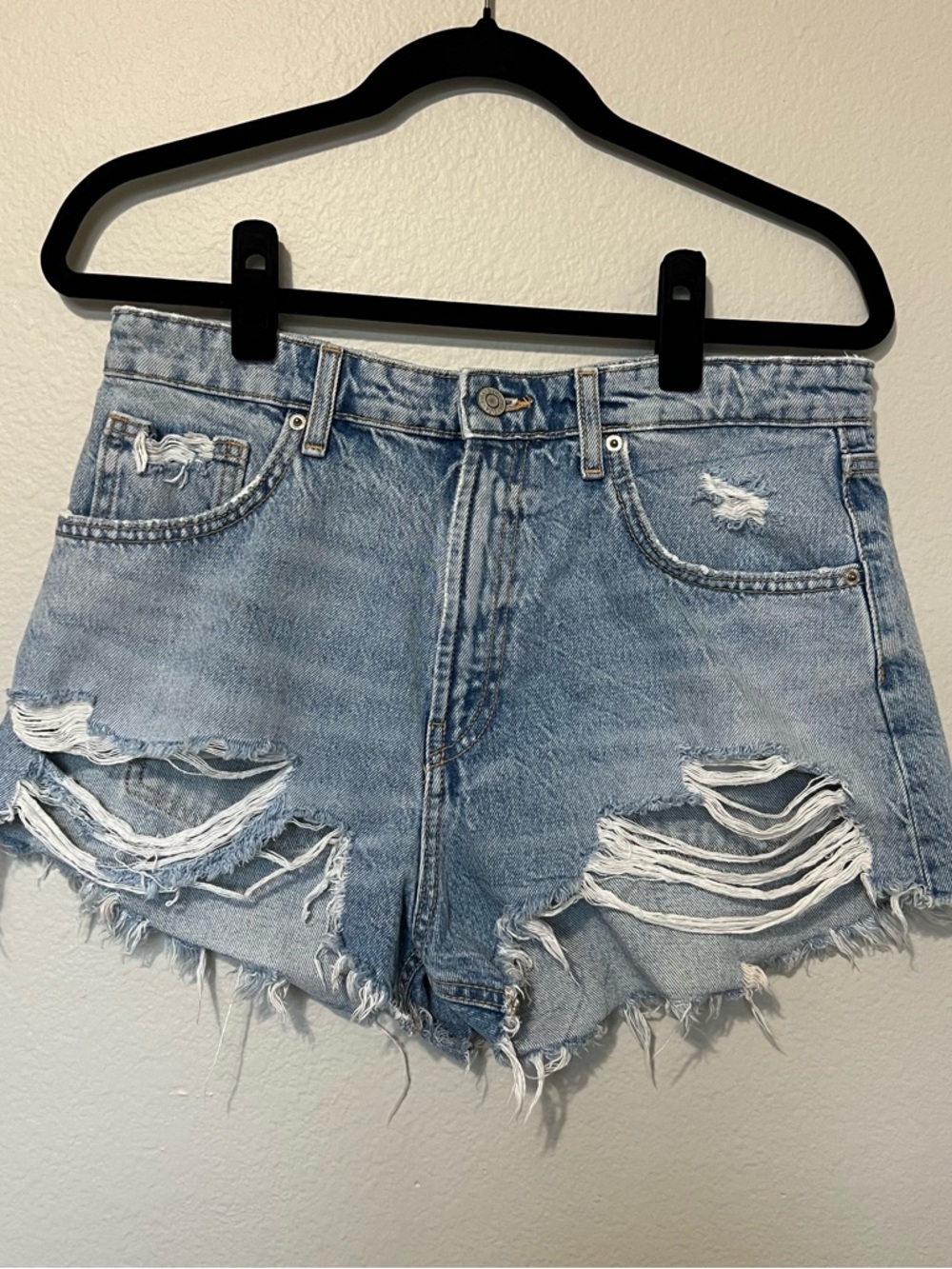 Zara Light Blue Distressed Denim Cutoff Shorts - Picture 3 of 7